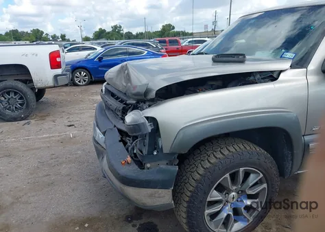2000 Chevrolet Silverado 1500 Ls from USA, damaged, VIN 1GCEK19T6YE349746